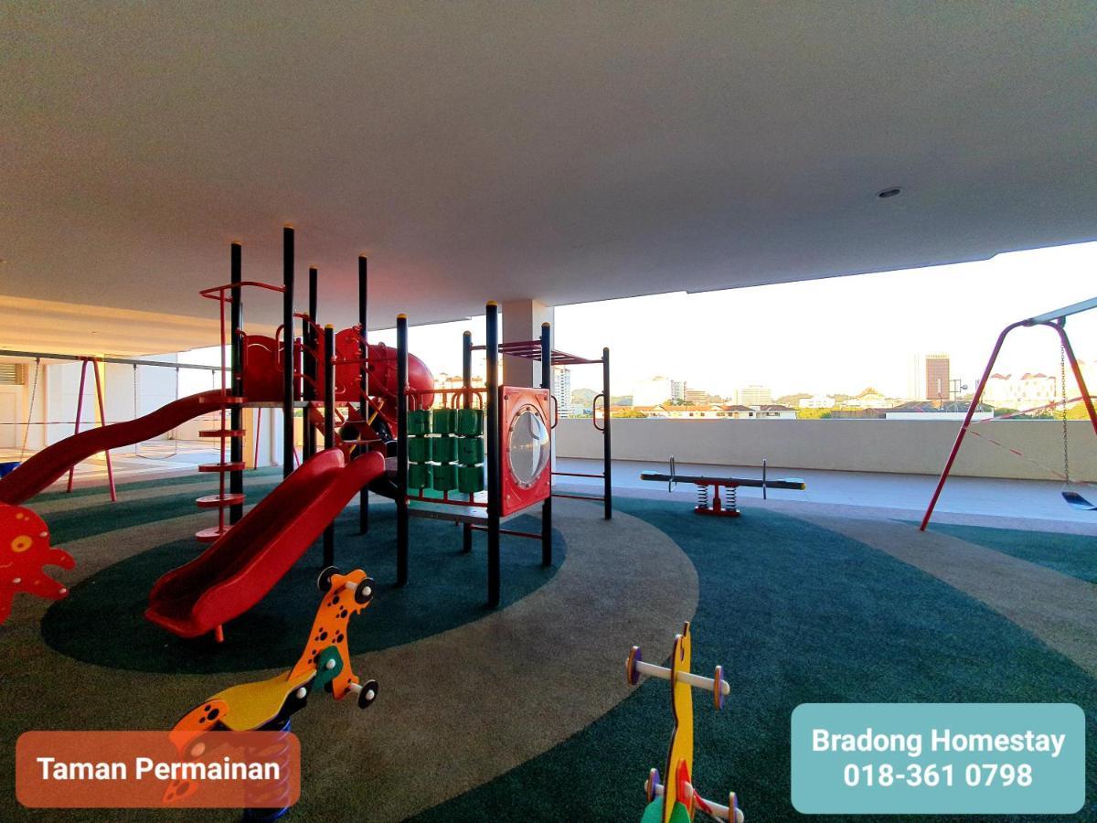 Bradong Homestay - Musllm Only, 3 Queen Bedrooms, Seaview, Infinity Pool, Gym, Near Drawbridge & Ktcc Mall Куала-Тренгану Экстерьер фото